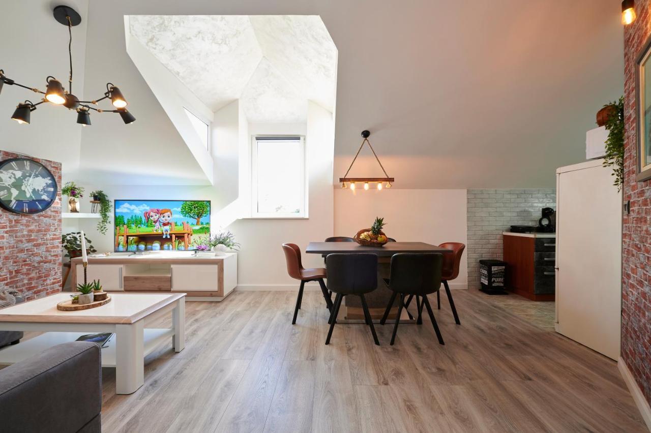Apartment Ana-Marija โตรกีร์ ภายนอก รูปภาพ