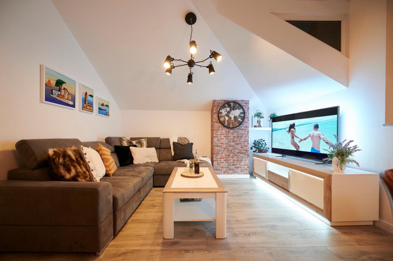 Apartment Ana-Marija โตรกีร์ ภายนอก รูปภาพ