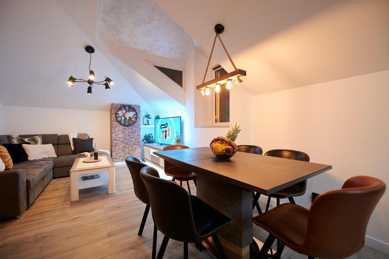 Apartment Ana-Marija โตรกีร์ ภายนอก รูปภาพ